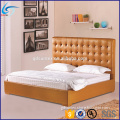 Fashion modeling bedroom furniture crystal tufted leather headboard modern leather bed